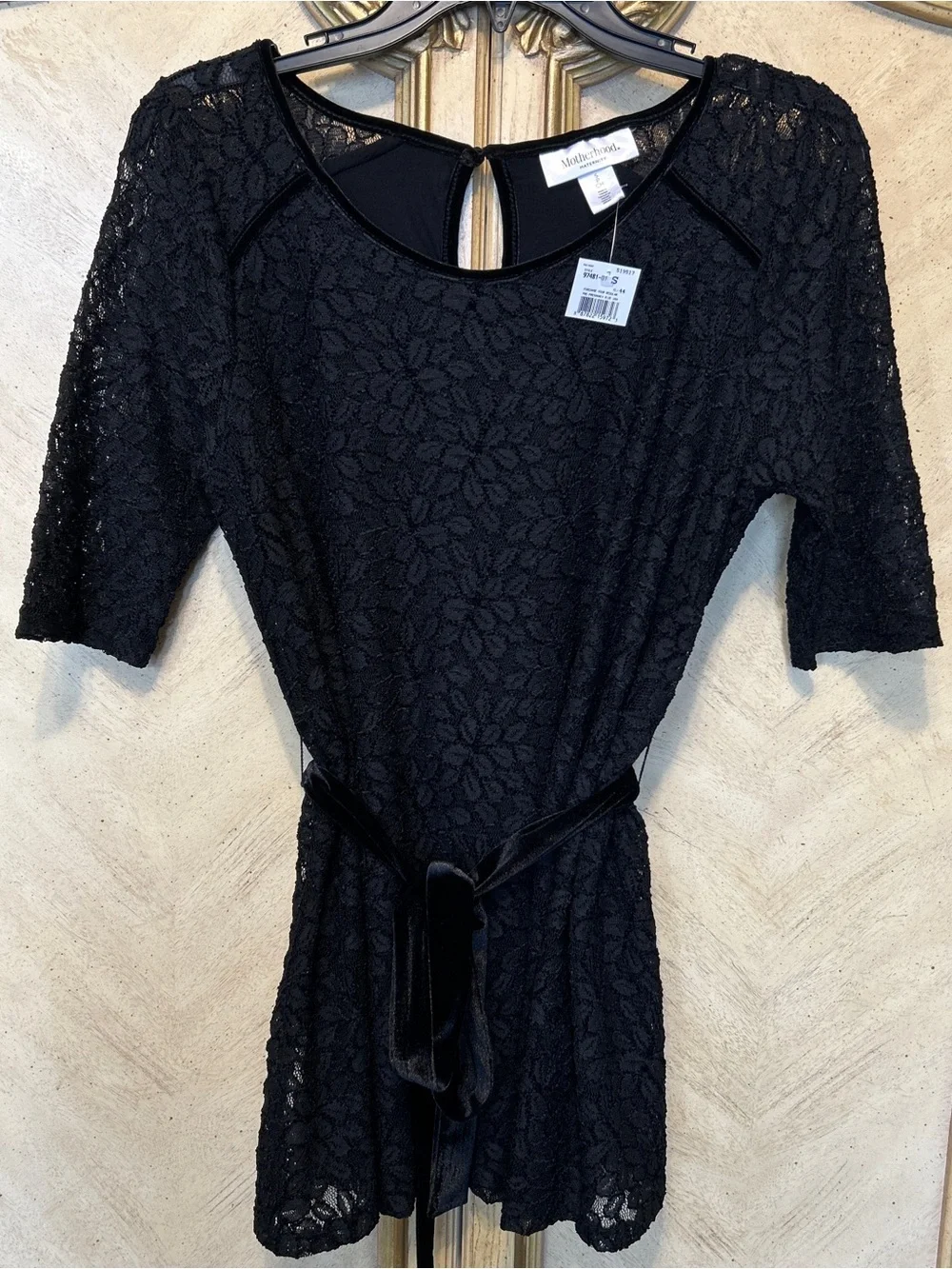 Motherhood Maternity Black Lace Velvet Tie Waist 3/4 Sleeve Blouse NEW NWT - Picture 2 of 6